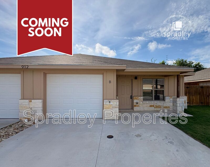 Belton Condo: 1009B Llano Ct