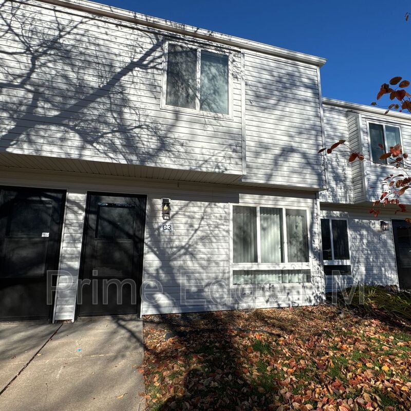 Lincoln House: 6235 Holdrege-C3