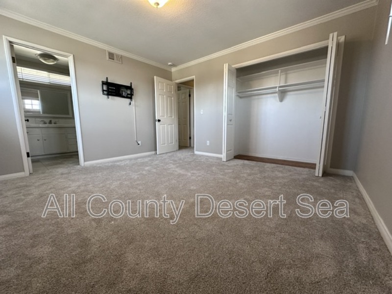 Main Rental Photo 25
