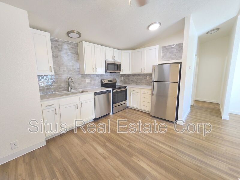 Denver House: 1136 N. Willow St.