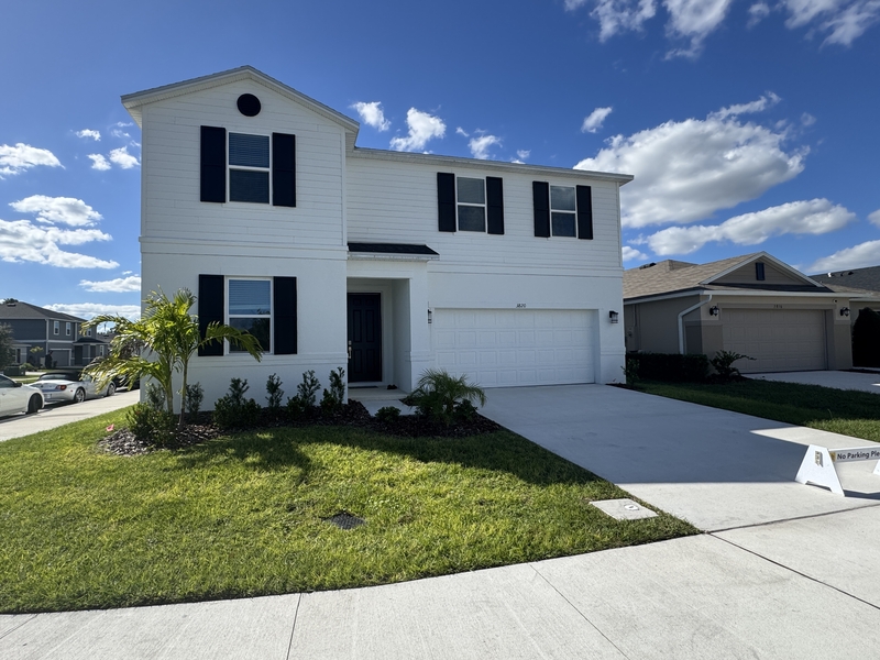 St. Cloud House: 3820 Elk Bluff Road
