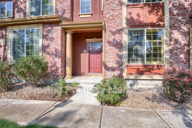 Highlands Ranch Townhome: 9531 Cedarhurst Lane