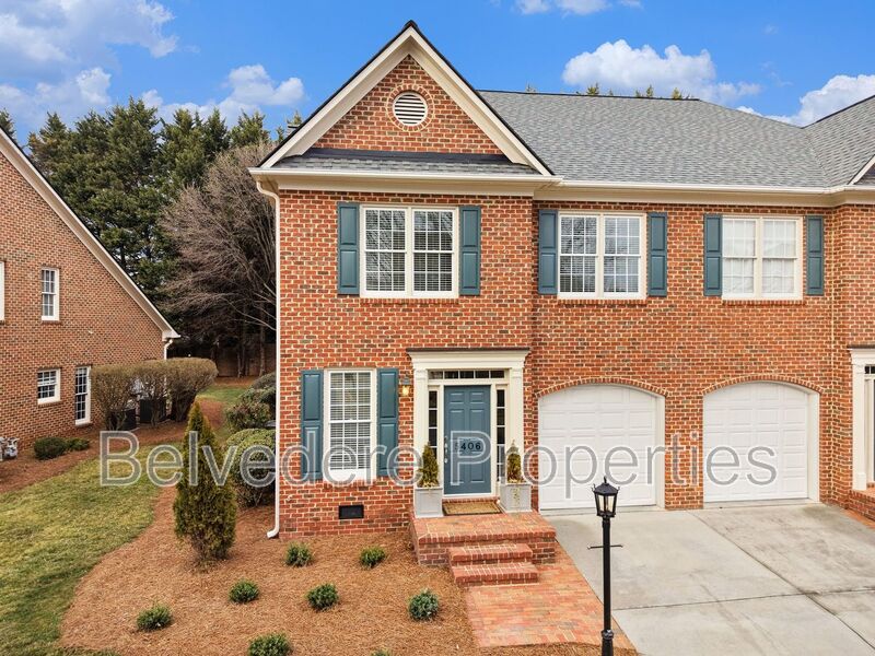 Greensboro House: 5409 Ridingate Ct