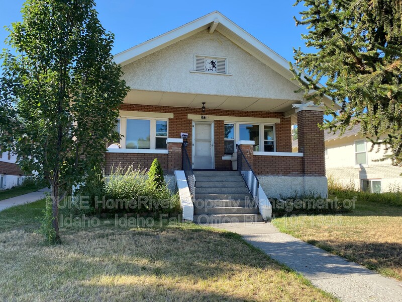 Rexburg Condo: 172 E 2nd S