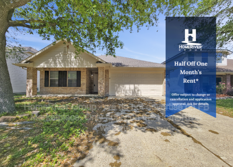 Baytown House: 5439 Aloe Ave