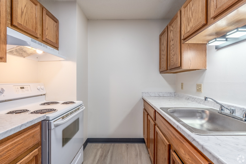 Fond du Lac Condo: 187 S National Ave. 1