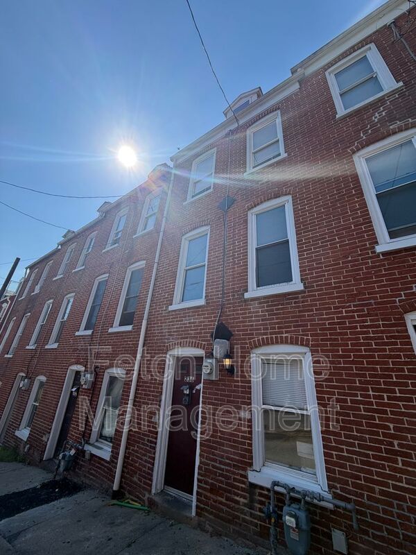 Lancaster House: 236 West Mifflin Street