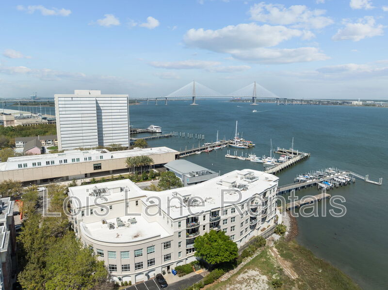 Charleston Condo: 2 Wharfside Street, #5E