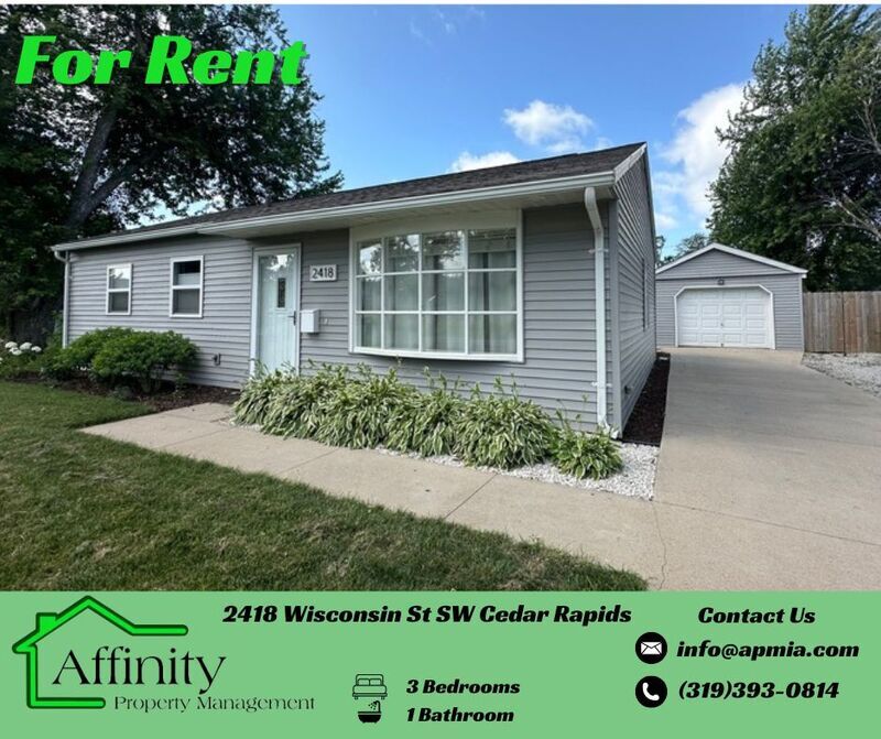 Cedar Rapids House: 2418 Wisconsin St SW