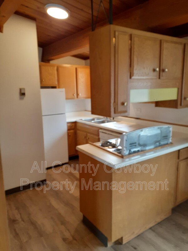 Laramie Condo: 1000 E. Garfield St.