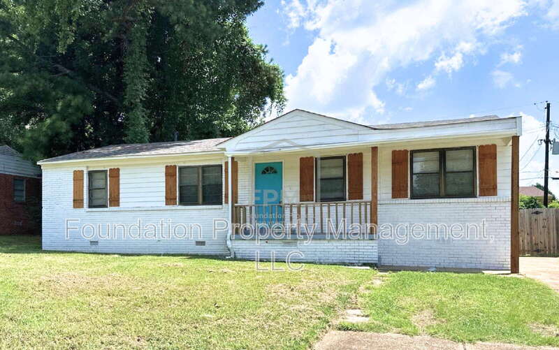Memphis House: 5168 Neely Road