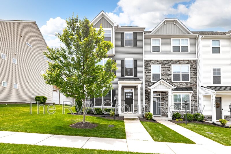 Moseley Townhome: 6448 Cassia Loop