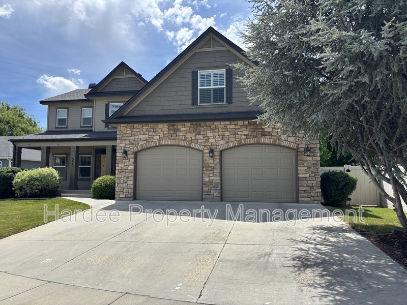 Meridian House: 573 E Halpin Dr