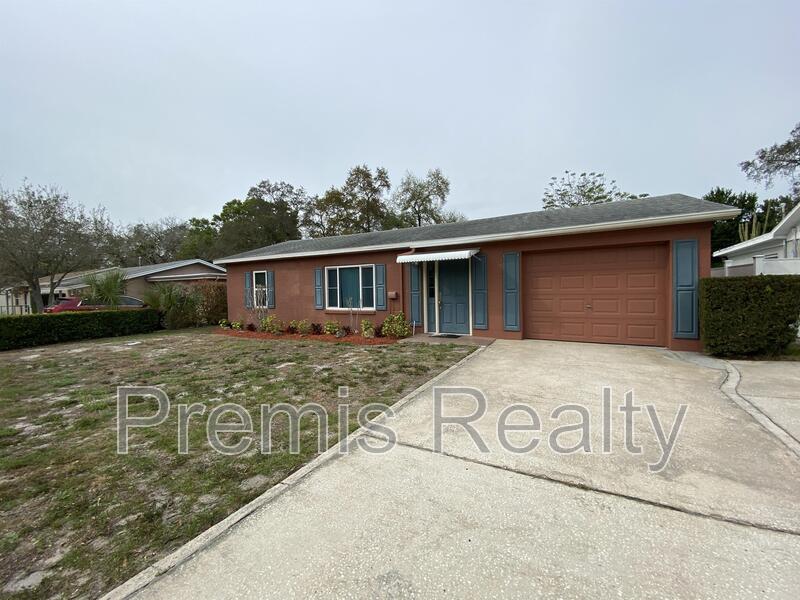 Clearwater House: 1416 Druid Road