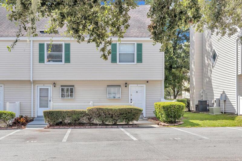 Jacksonville Townhome: 111 East 1st Street, unit 15