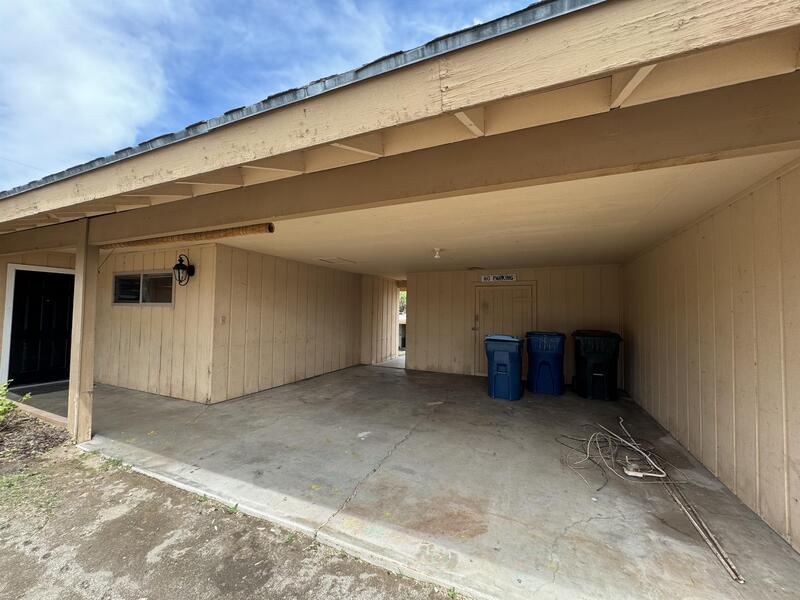 Bullhead City House: 1345 Agate Avenue