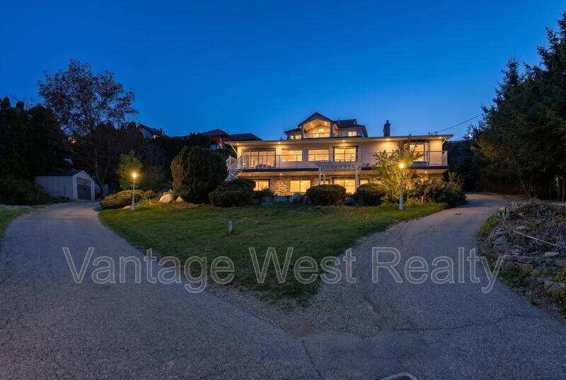 West Kelowna House: 3940 Angus Dr