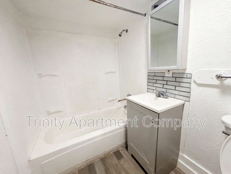 Albuquerque Condo: 644 Louisiana Blvd SE Albuquerque