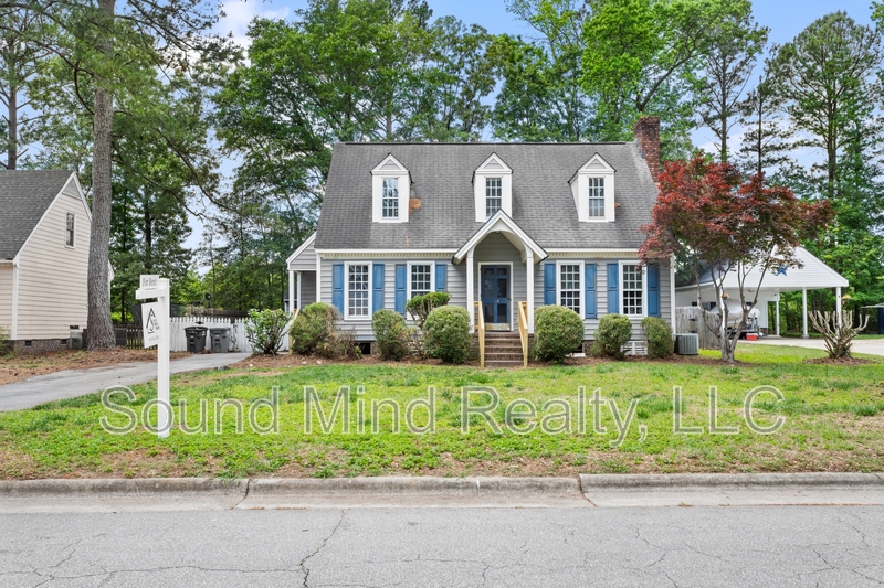 Rocky Mount House: 4124 Carybrook Road