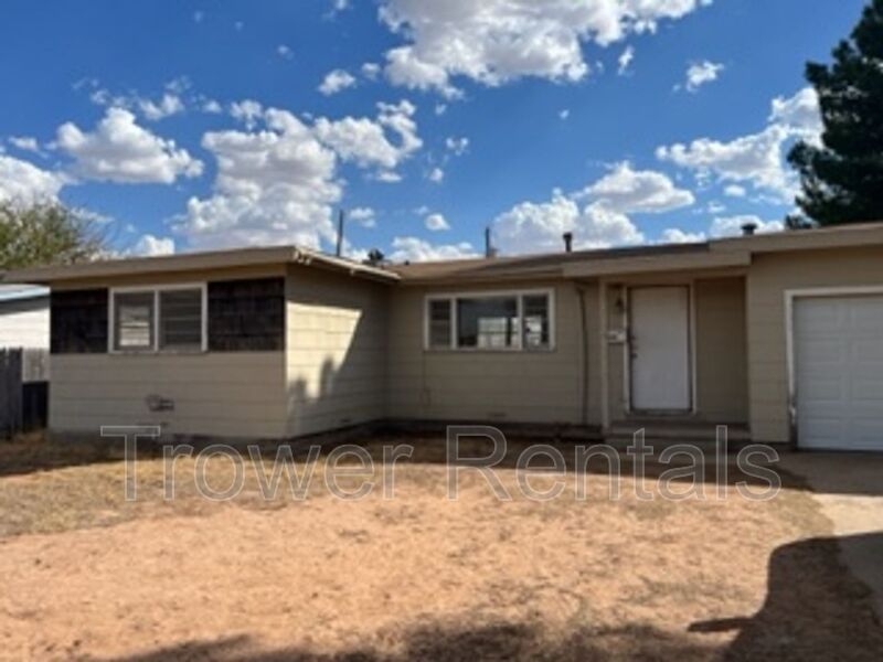 Odessa House: 2406 Cambridge