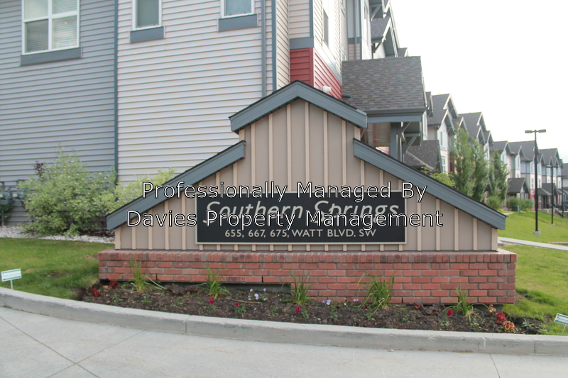 Edmonton Condo: 667 Watt Blvd SW