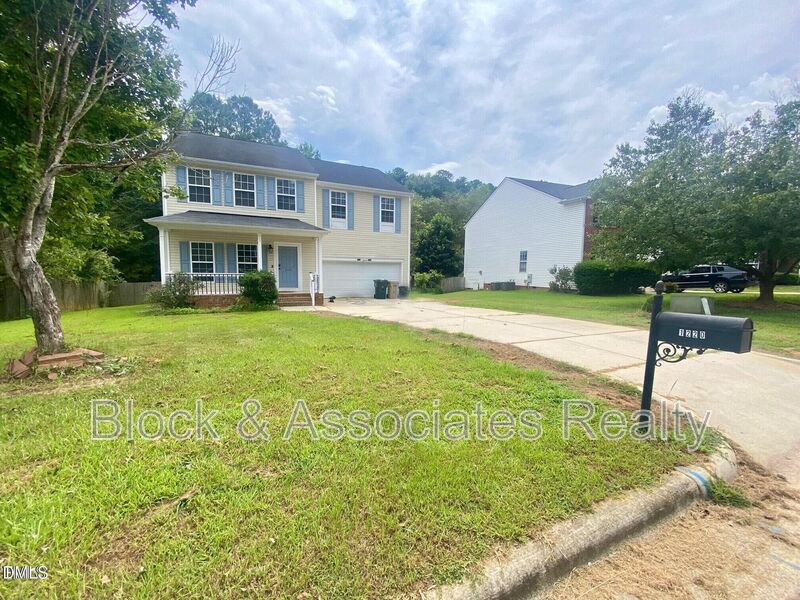 Garner House: 1220 Arbor Greene Dr