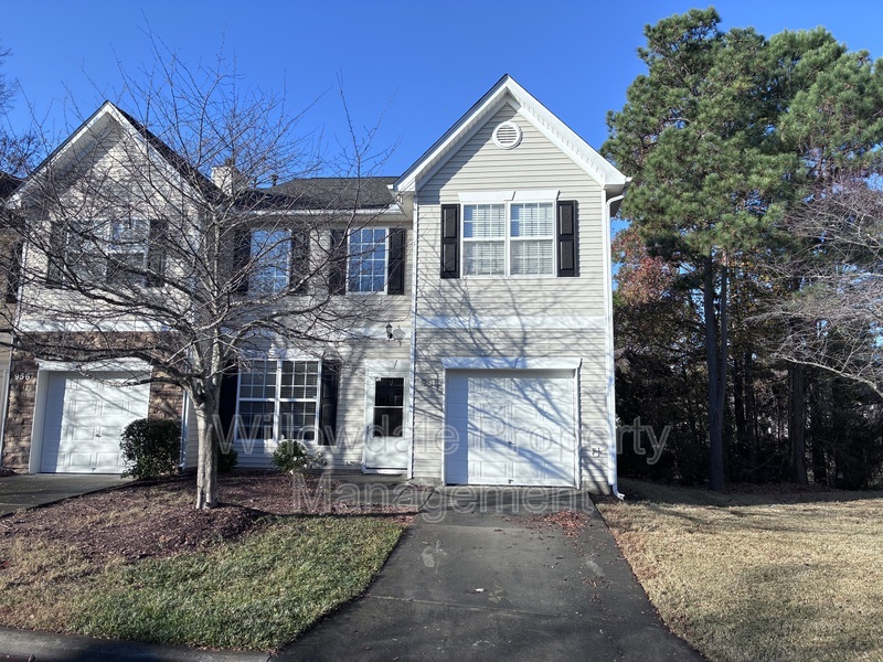 Morrisville Townhome: 954 Shining Wire Way