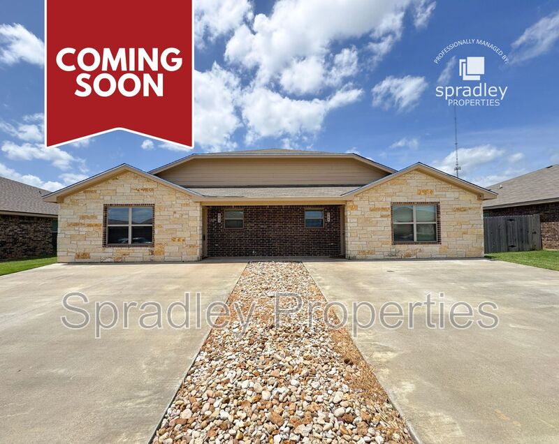 Belton Condo: 945 Laila Ln