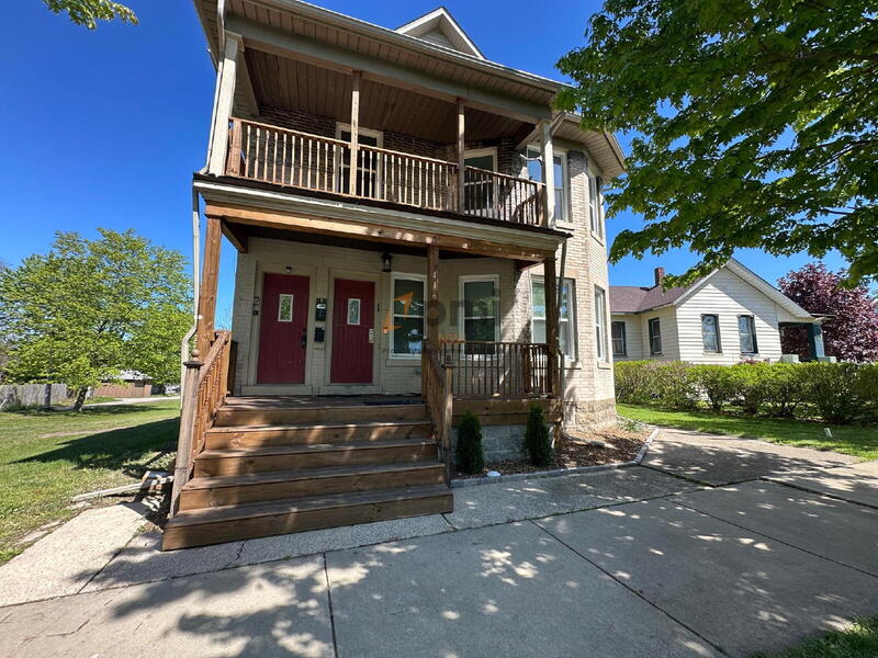 Michigan City Condo: 416 East 9th Street