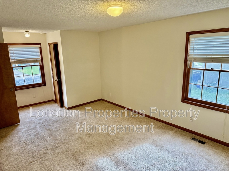 3619 Lakecrest Court, rental photo 10