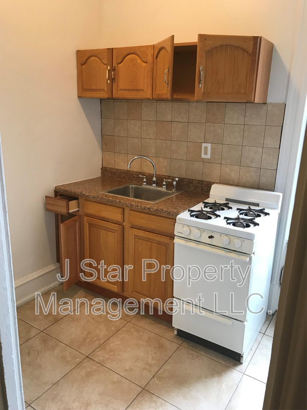 Reading Condo: 1030 Penn Street Reading PA 19602 - 2F