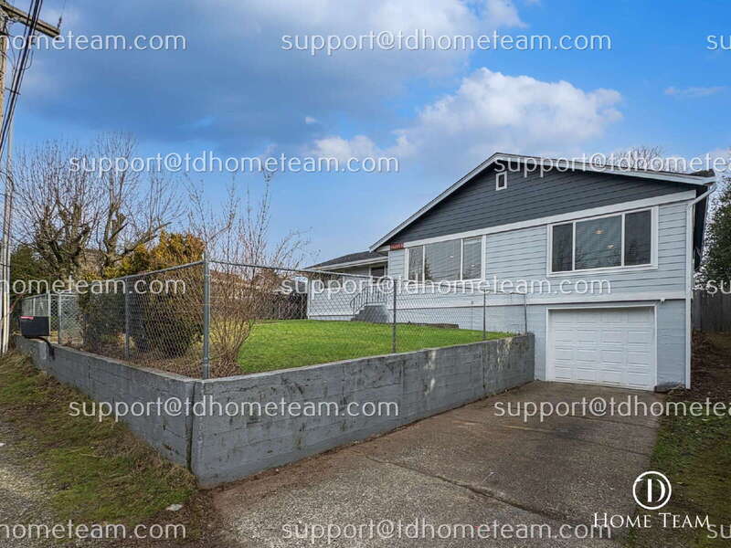 SeaTac House: 17012 32nd Ave S