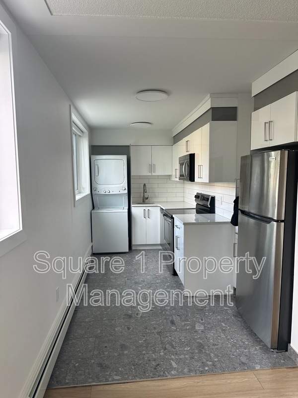 Edmonton Condo: 8550 82 Ave