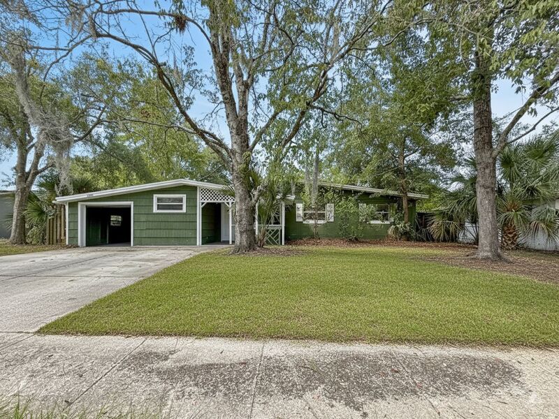 Jacksonville House: 2026 Burpee Dr