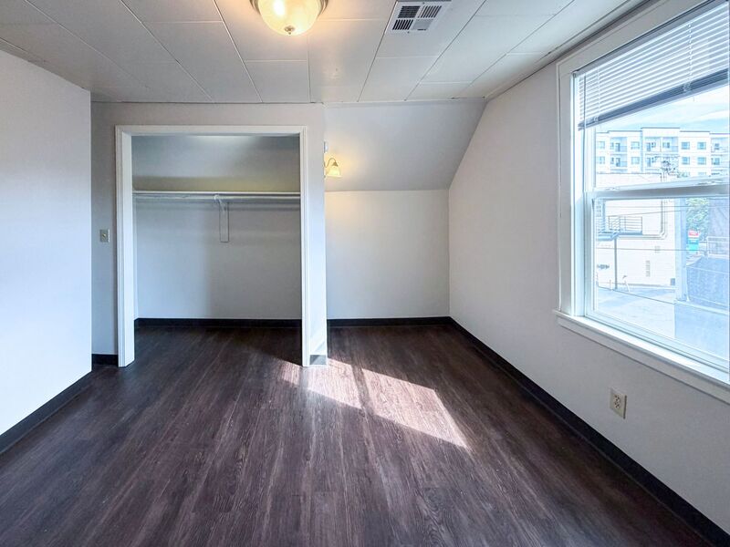Photo 17 of rental home at 1273 Patterson Alley, Unit A