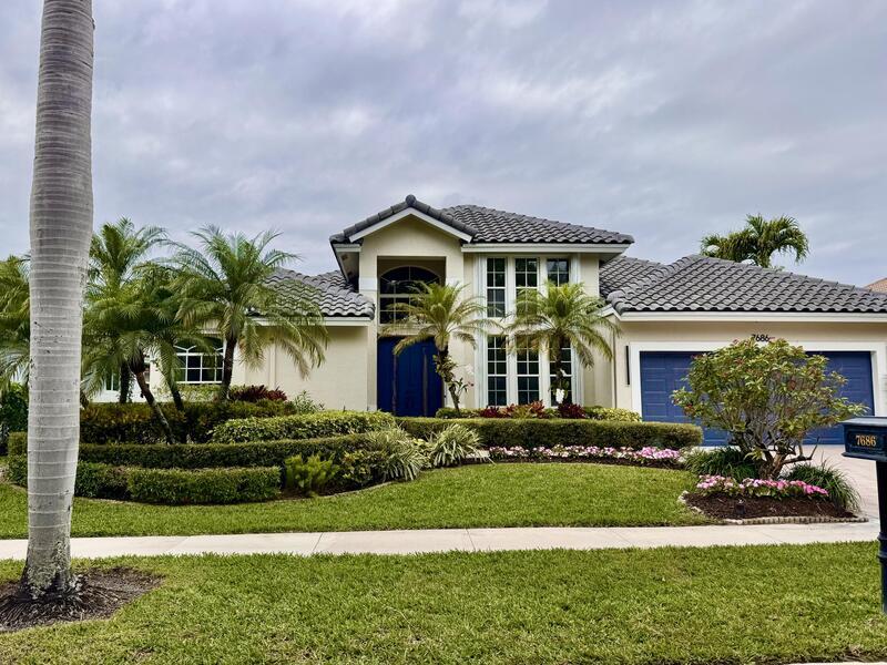 Boca Raton House: 7686 La Corniche Circle, Boca Raton, FL 33433