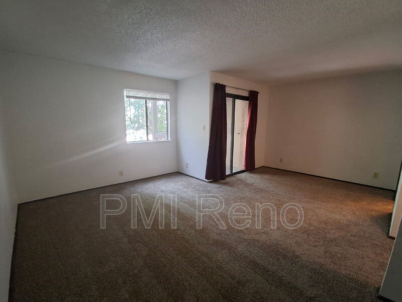 Reno Condo: 1000 Beck St