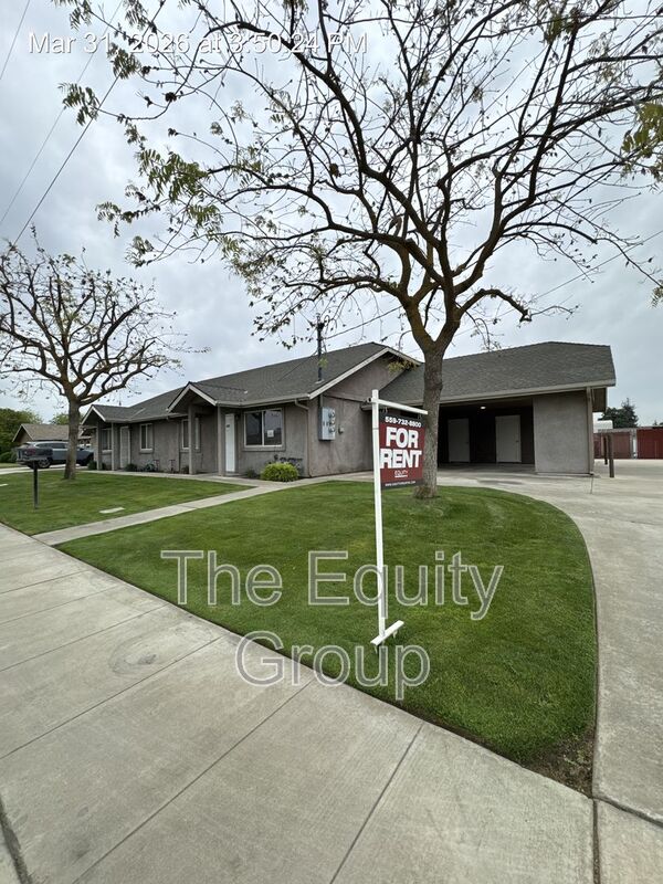 Kingsburg House: 952 Mehlert