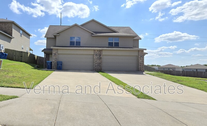 Bentonville Condo: 5007 SW Fieldstone Blvd