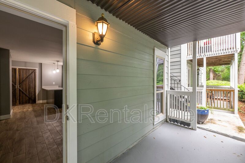 Atlanta House: 1309 Summit North Drive NE