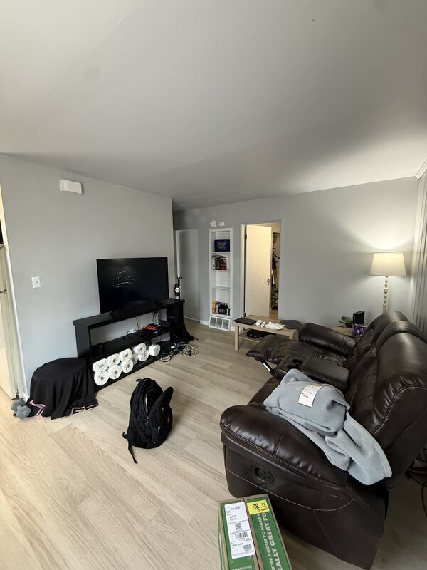 Columbus Condo: 156 W 8th Ave