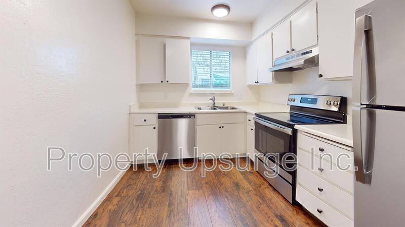 Yuba City Condo: 330 Bird St