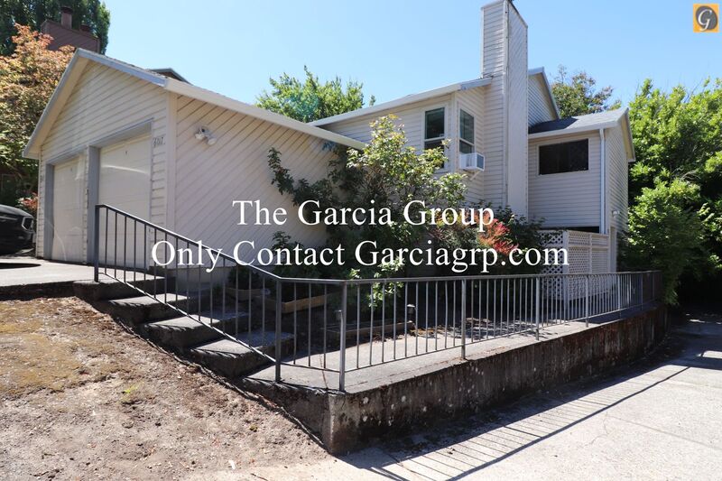 Portland Condo: 6017 SW Karla Ct