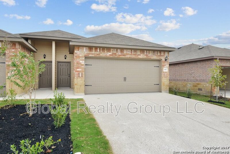 New Braunfels House: 2557 Pahmeyer Rd