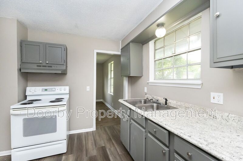 Chattanooga House: 619 Shannon Ave