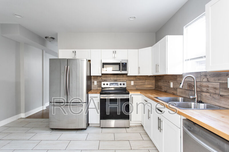 Indianapolis House: 1006 Palmer