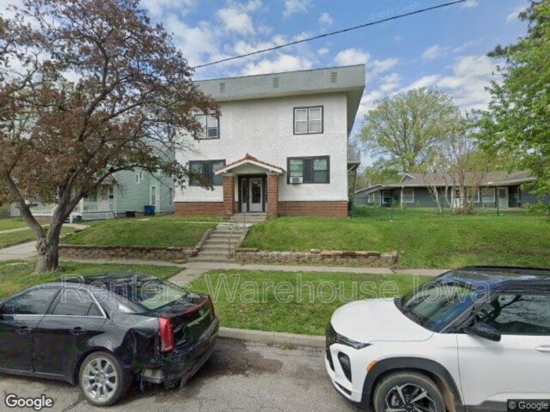 Des Moines House: 1314 22nd St