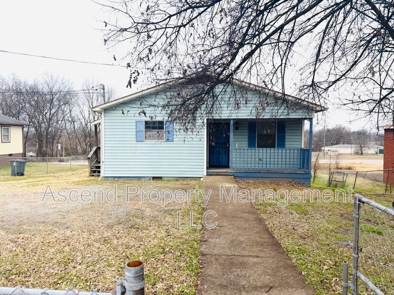 Chattanooga House: 807 Arlington Ave