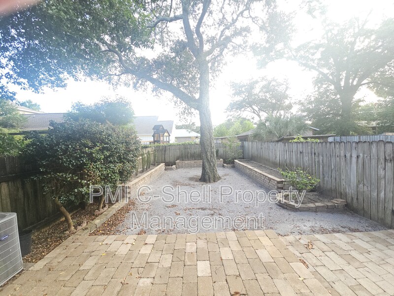 Pensacola House: 17 Palao Rd