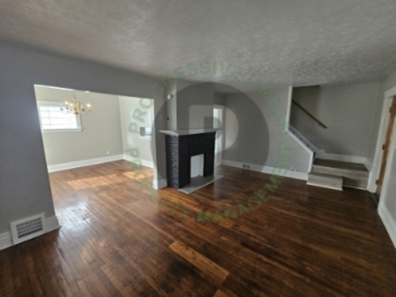 Garfield Heights House: 4916 East 85th Street